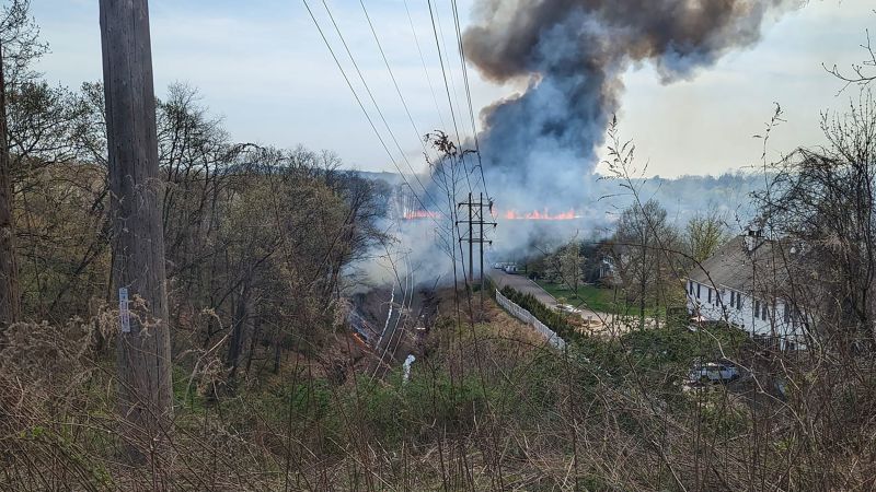 Featured image for CSX train sparks multiple brush fires in Rockland County, NY.