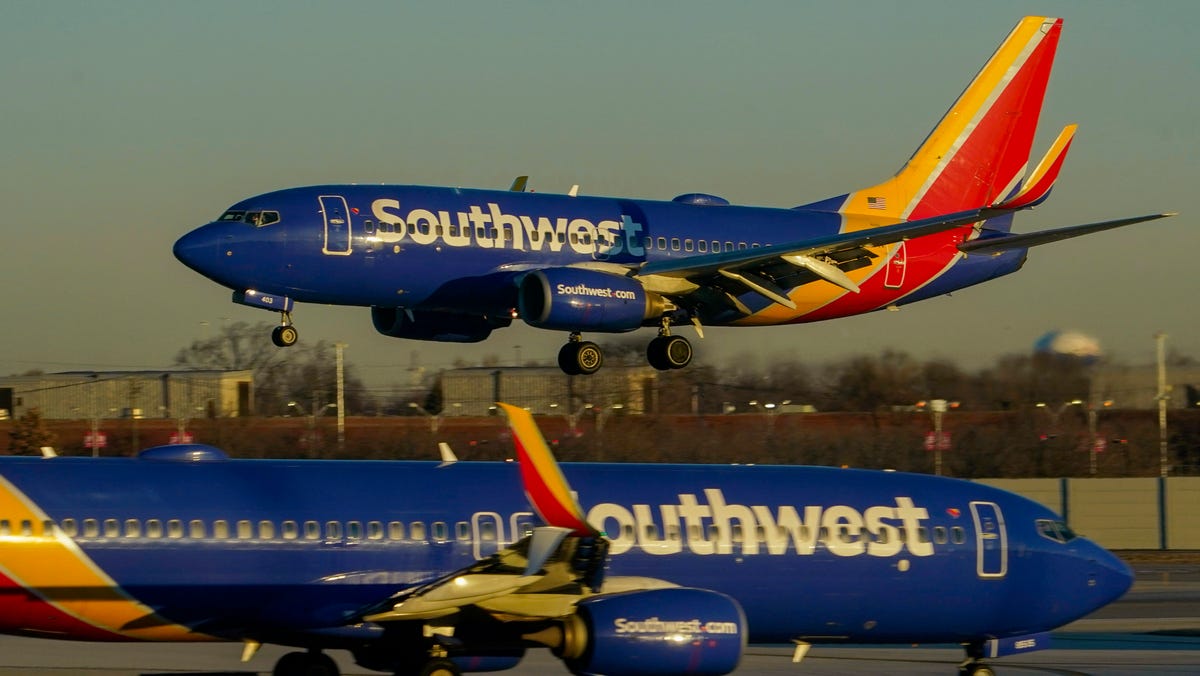"Injuries and Emergency Landings: Southwest Flights Diverted to Tampa Due to Turbulence"