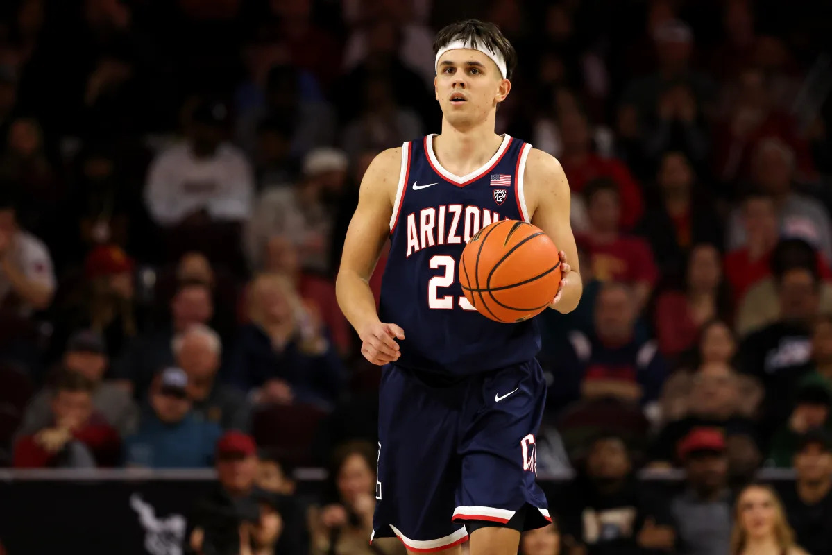 West Virginia basketball faces roster shakeup with multiple players entering transfer portal.