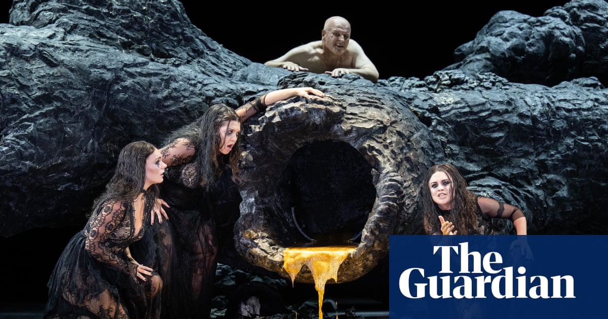 "Das Rheingold: A Spectacular Ring Cycle at the Royal Opera House"
