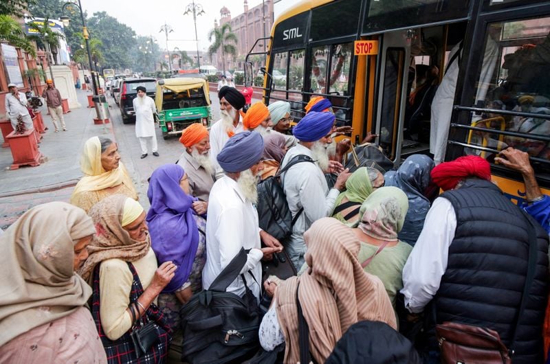 Featured image for Hindu and Sikh Pilgrims Face Restrictions and Harassment in Pakistan
