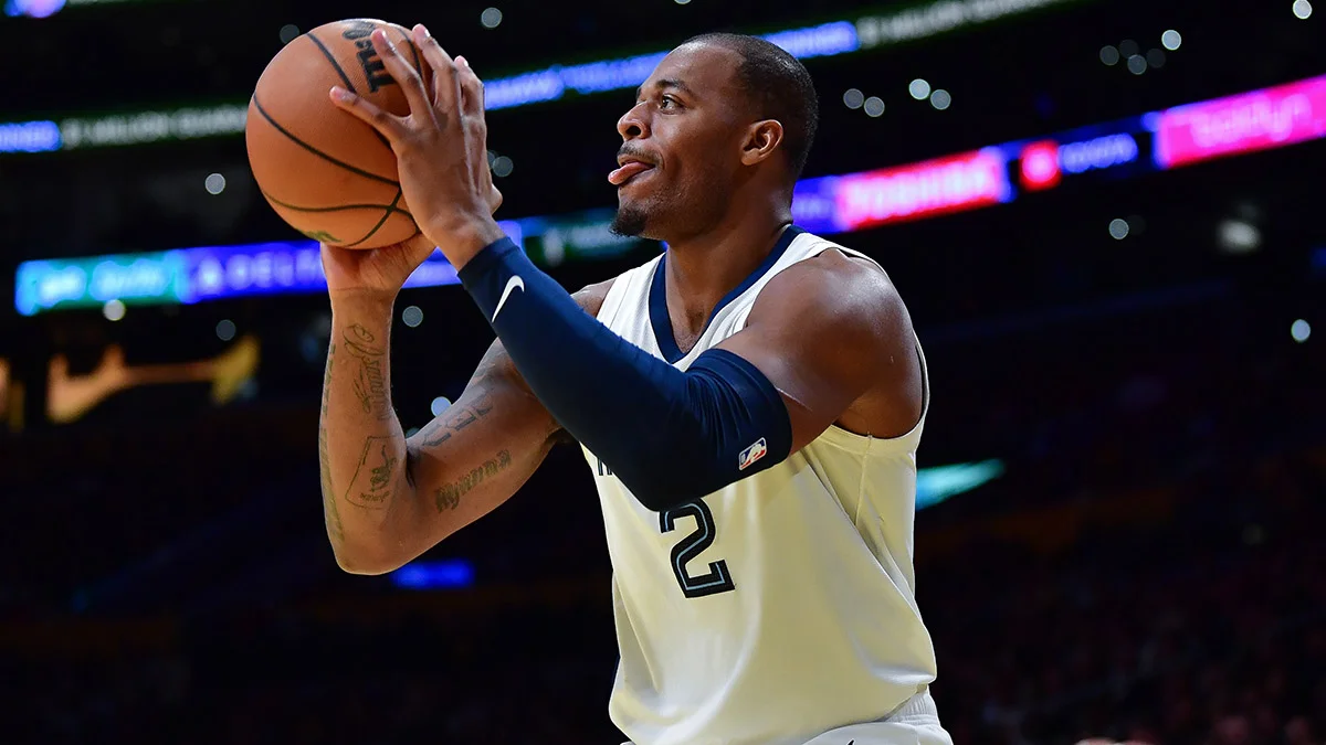 "Celtics Trade for Xavier Tillman Ahead of NBA Deadline"