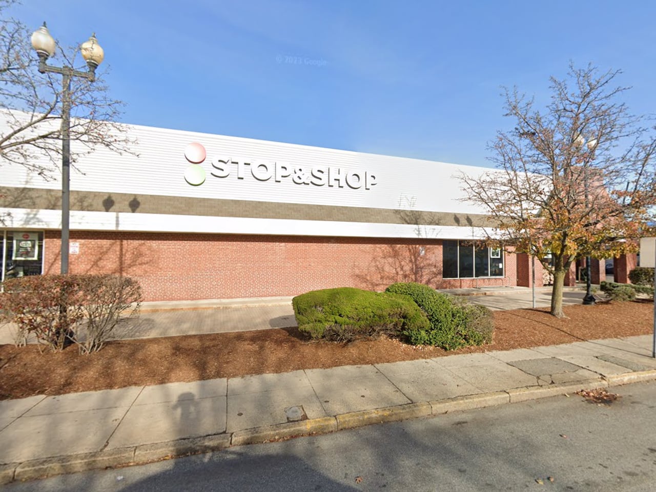 Featured image for Driver hits multiple pedestrians outside Arlington Stop & Shop.