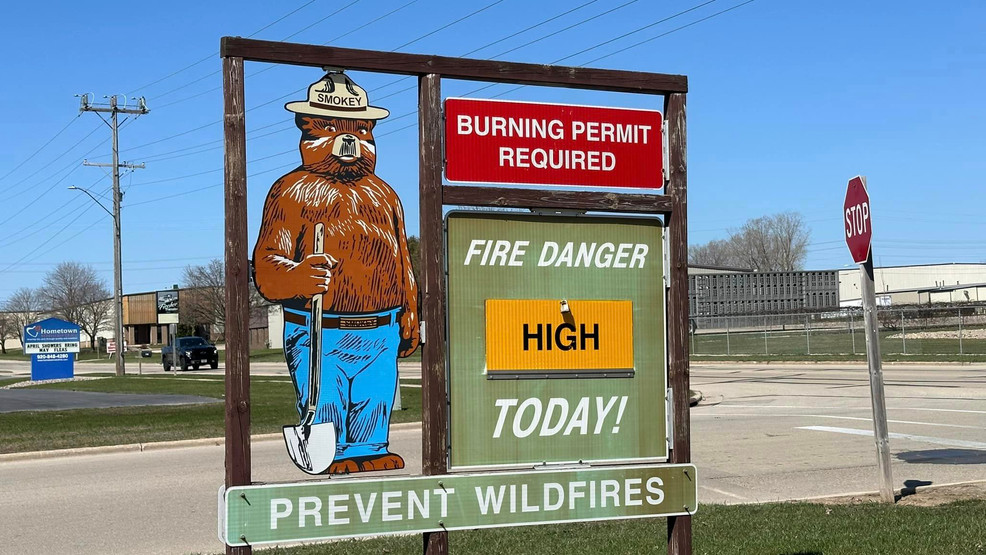 Featured image for "Wisconsin Faces Heightened Wildfire Threat Amidst Cecil Fire Battle"