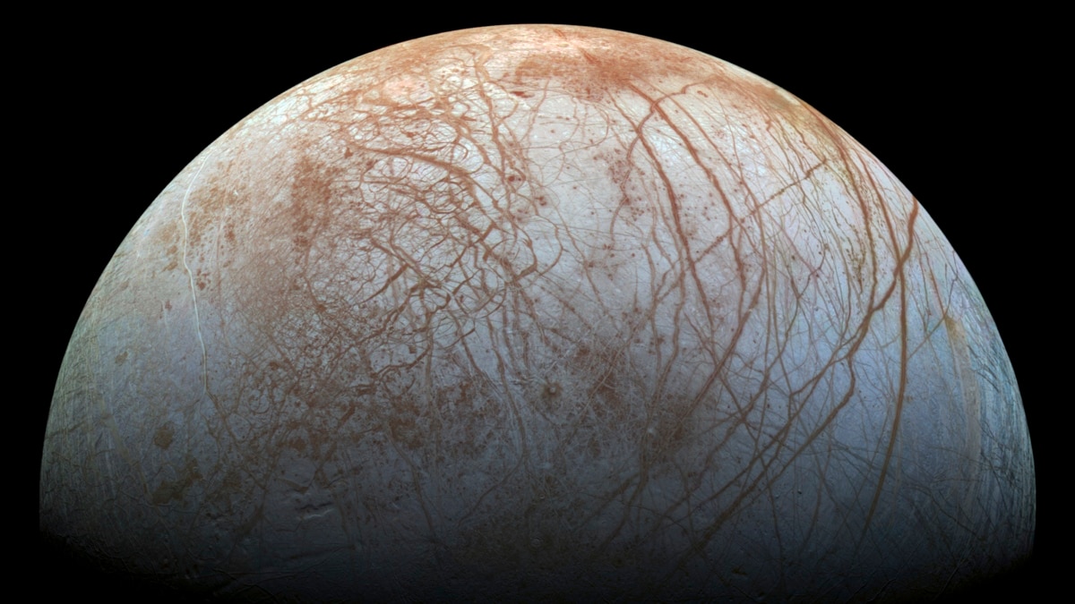 Featured image for "Europa's Oxygen Levels Lower Than Expected, Dimming Hope for Habitability"