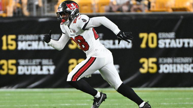 Featured image for Buccaneers consider reversing Shilo Sanders' release amid controversy
