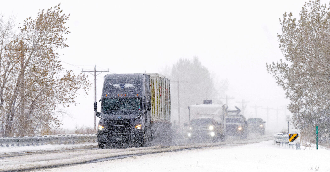 Colorado Braces for Major Snowstorm Disrupting Travel and Traffic