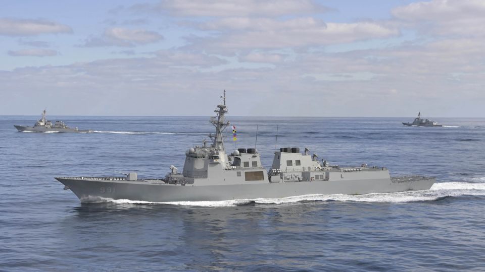 Top Warships from Around the World, Excluding the US.