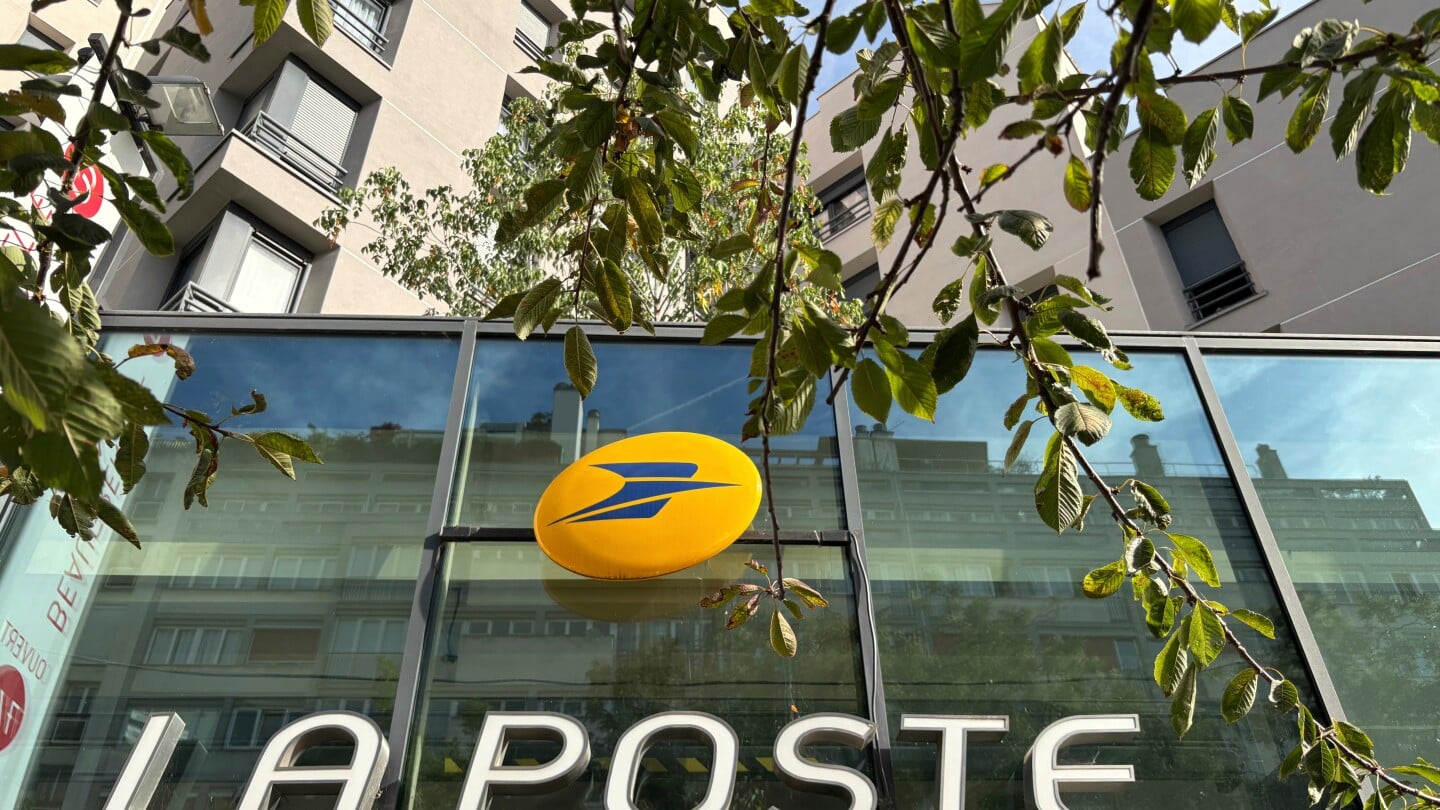 Featured image for Pro-Russian Hackers Disrupt France's Postal and Banking Services