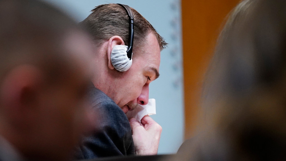 "Michigan School Shooter's Father Faces New Accusations of Making Threats from Jail Amid Manslaughter Trial"