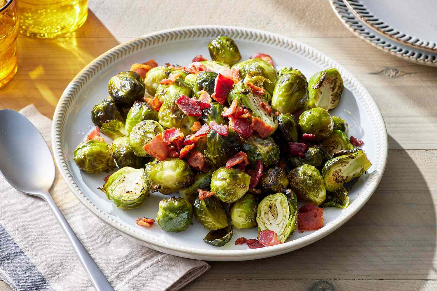 Featured image for "Dietitians Reveal Top 8 Low-Carb Vegetables for Healthy Eating"