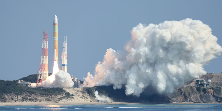 Featured image for Japan's Future Rocket Innovations: Reusable Rockets and Advanced Missiles