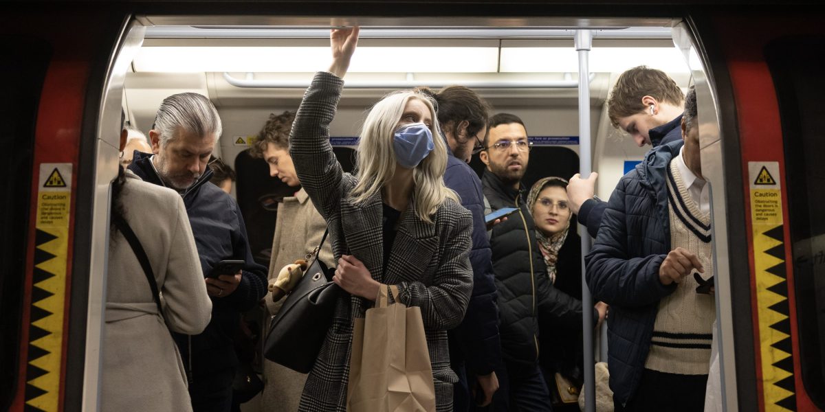 Featured image for Comparing the Long-Term Risks: COVID-19 vs. Flu