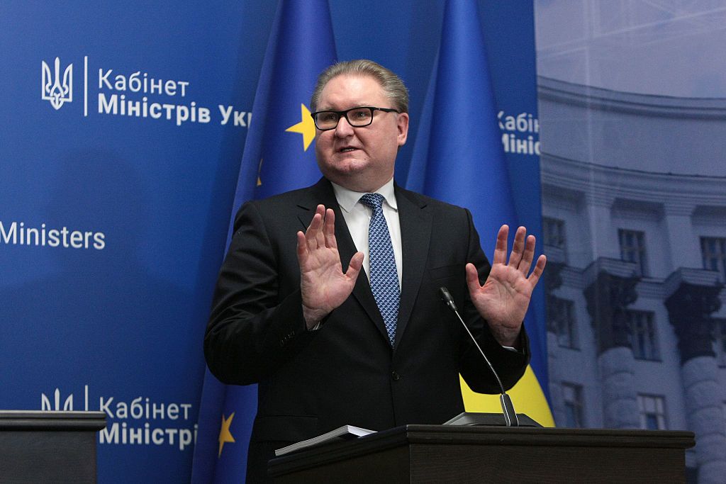 Featured image for EU Pressures Mount for Clear Ukraine Funding and Russian Asset Transparency