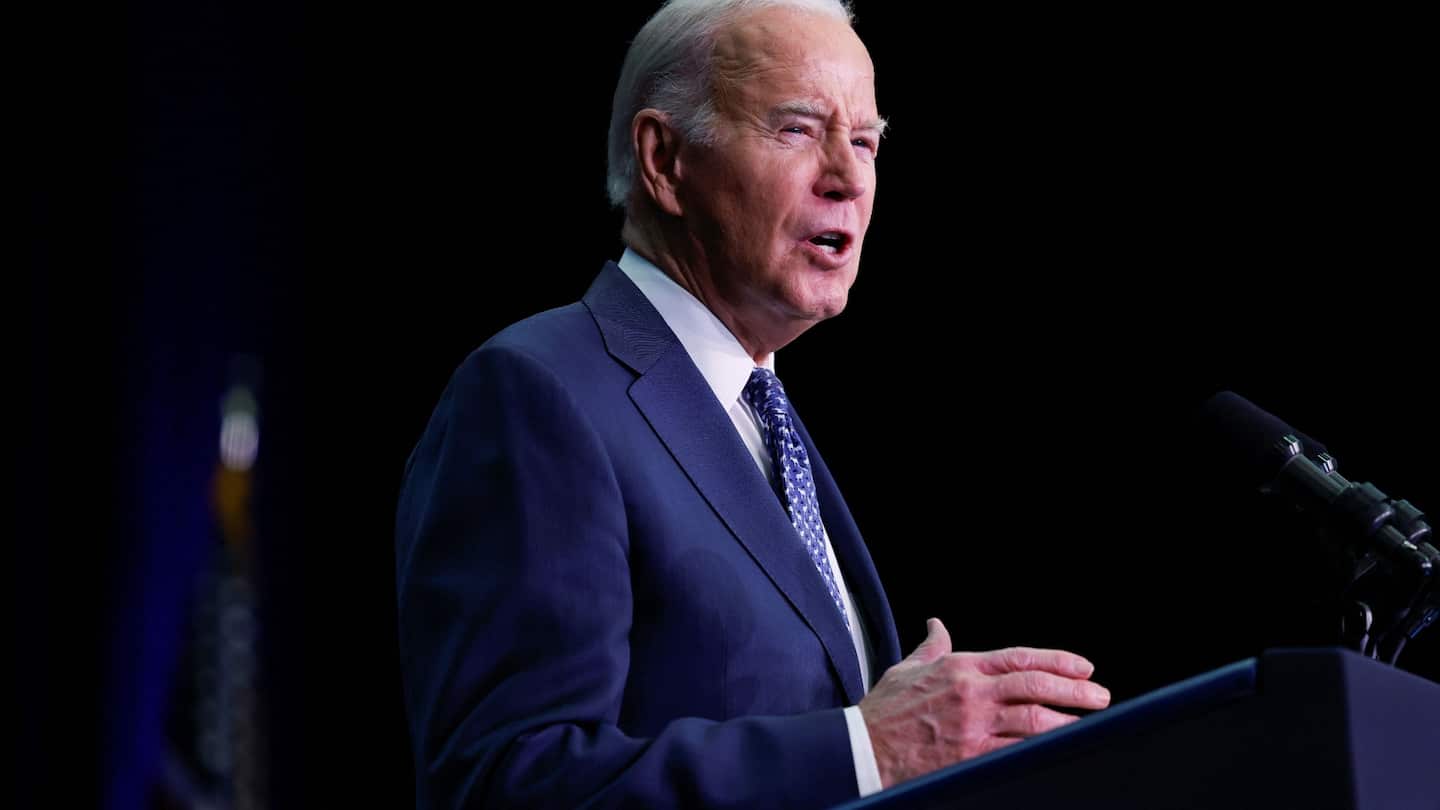 Featured image for "Biden Cleared by Special Counsel in Classified Documents Probe, Trump Advisor Alleges Two-Tiered Justice System"