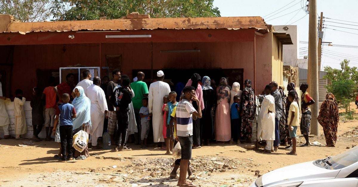 Sudanese civilians rely on Twitter and community support amidst state collapse.