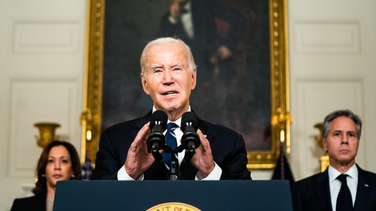 "Biden's Risky Visit: Middle East Trip to Israel Amidst Israel-Hamas Conflict"
