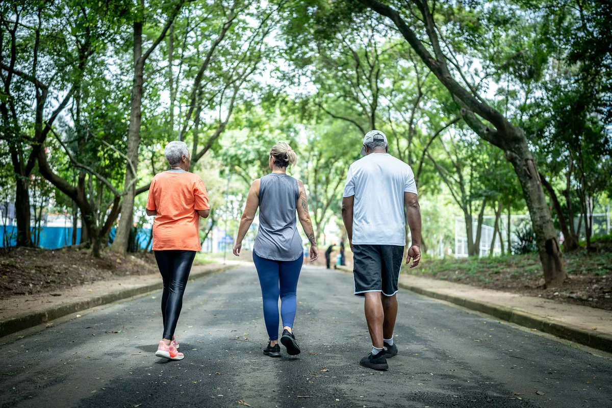 Stride smarter: science-backed tips to a longer, healthier life through walking