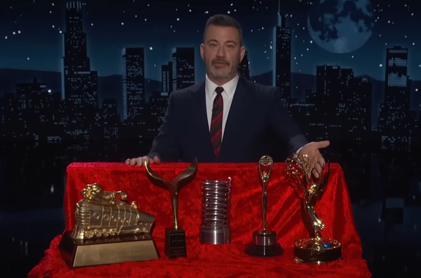 Kimmel Proposes Trump Trophy Swap to Remove ICE From Minneapolis