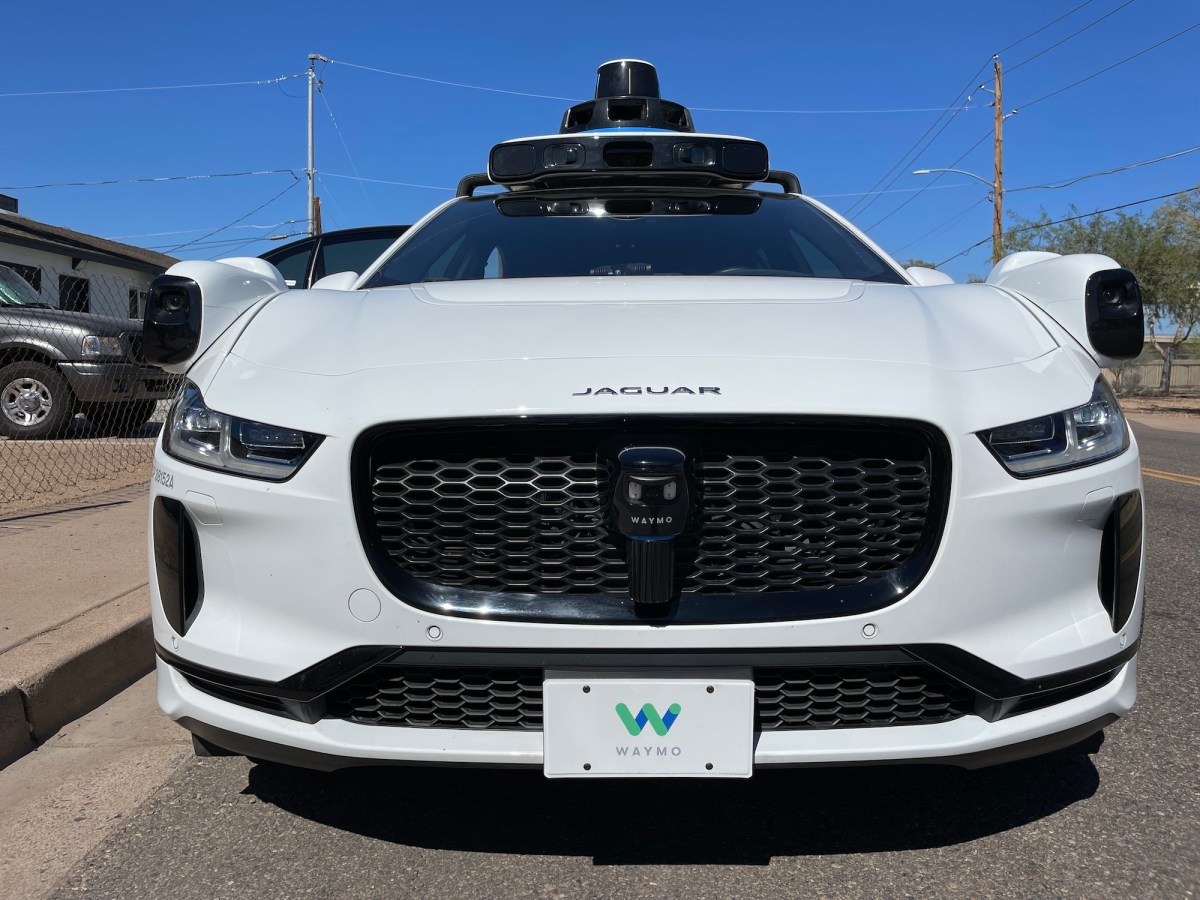 "Waymo Robotaxi Vandalized and Set Ablaze in San Francisco's Chinatown"