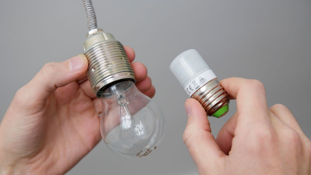 Featured image for "Say goodbye to incandescent light bulbs: Everything you need to know about the ban"
