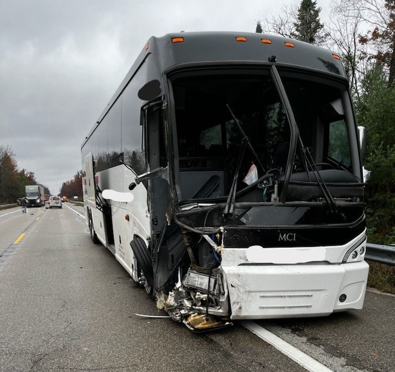 Multiple Crashes Claim Lives in Michigan: Bus, Deputy Vehicle, and School Bus Involved