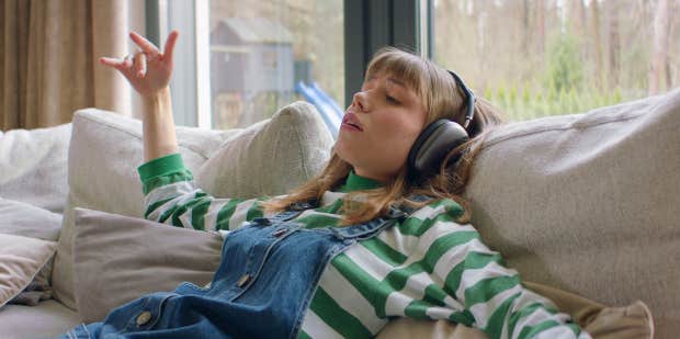 "The Scientifically Proven Song That Will Instantly Relax You"