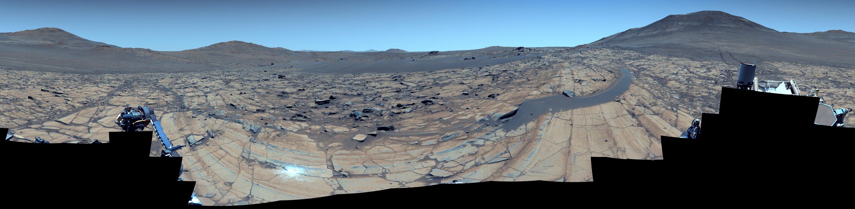 Featured image for Perseverance Rover Captures Clear Views and Key Discoveries on Mars