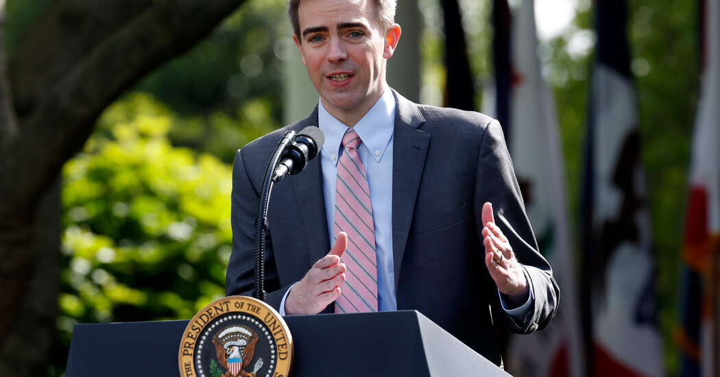 Featured image for Health Entrepreneur Steers Musk and Ramaswamy's DOGE