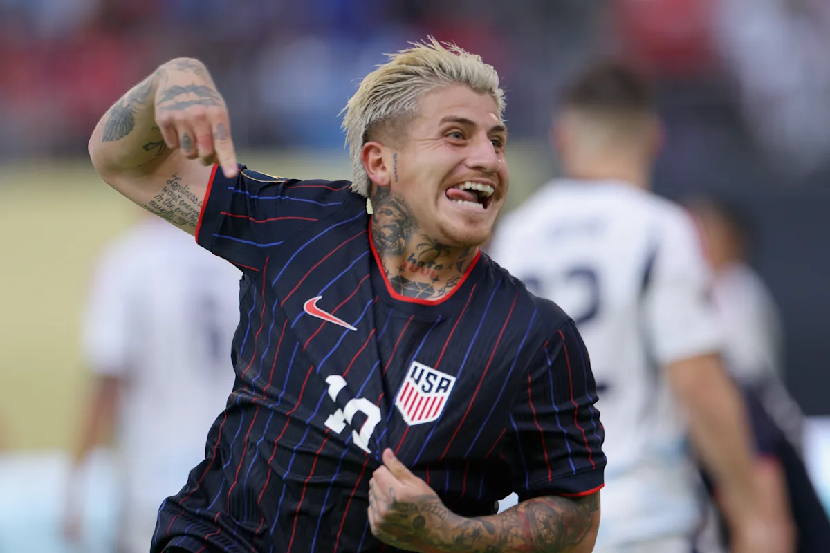 Featured image for USMNT Faces Costa Rica in Gold Cup Quarterfinals