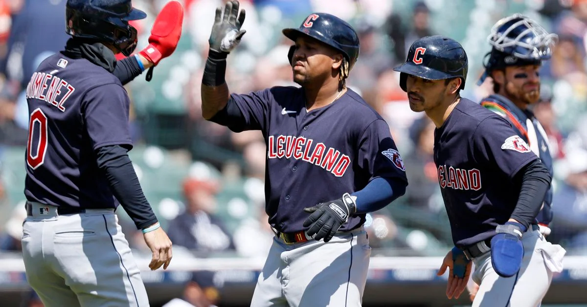 Guardians' José Ramírez leads team to victory over Tigers with clutch homer.