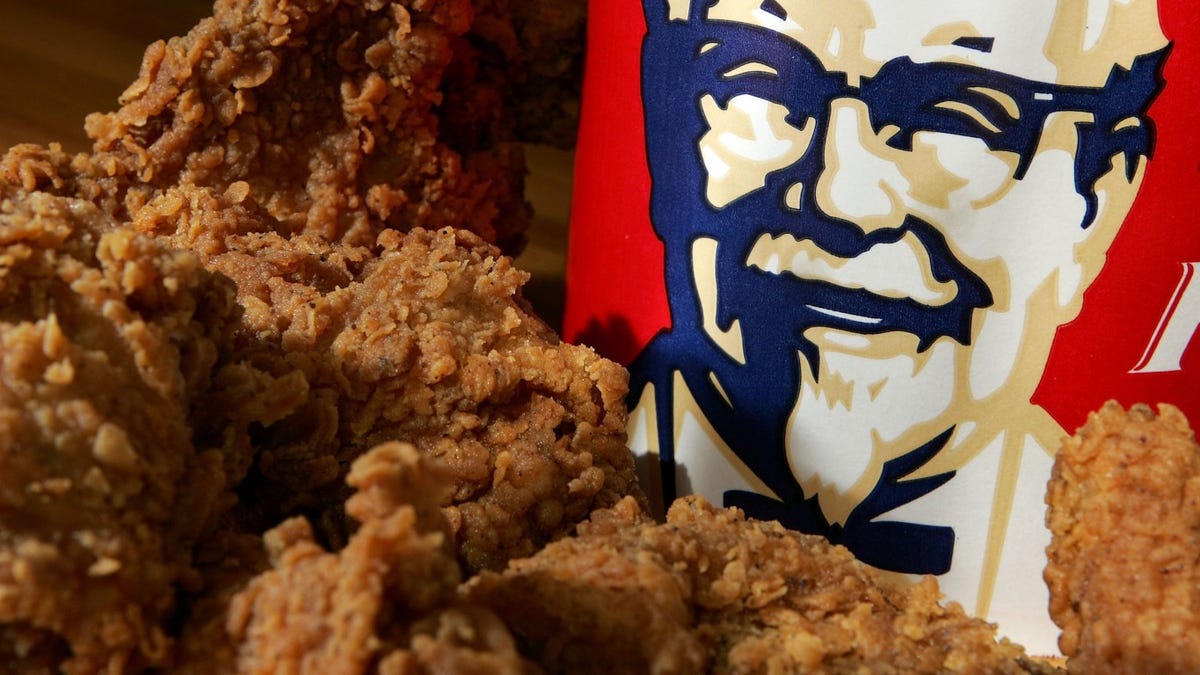 British Airways Passengers Surprised with KFC Meals Due to Catering Mishap