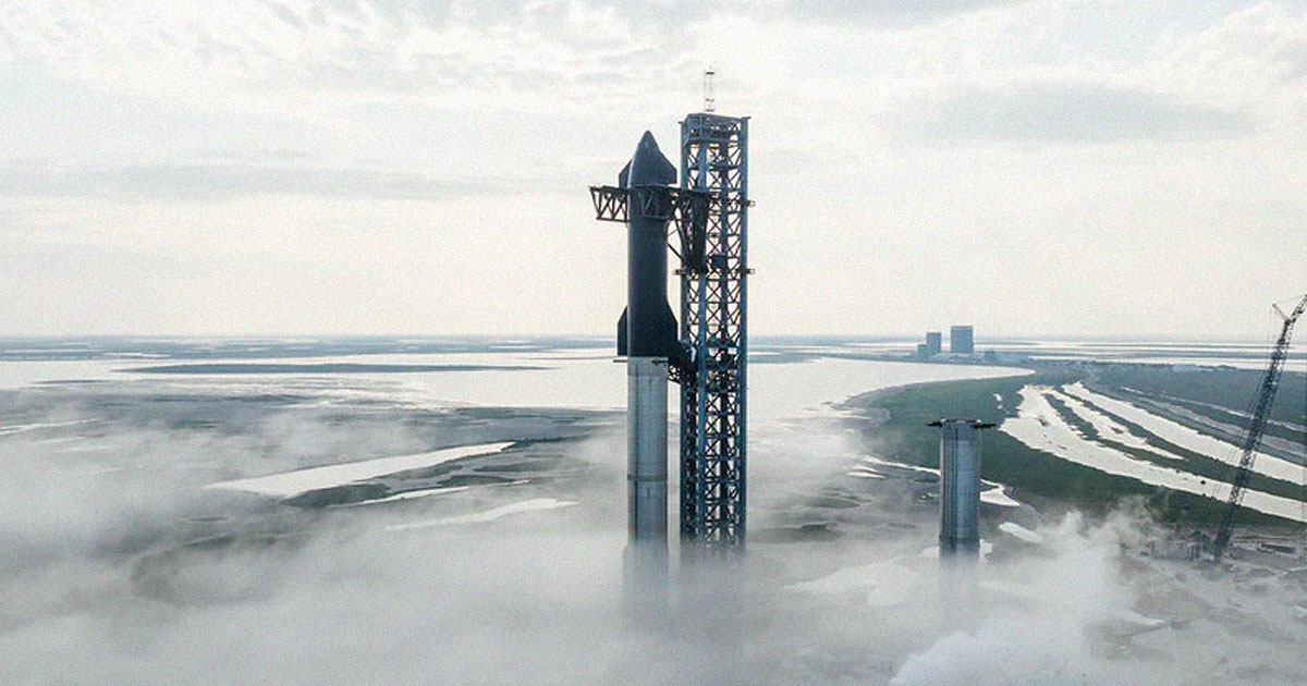 SpaceX's Starship Test Flight Delayed, Hype Continues to Grow.
