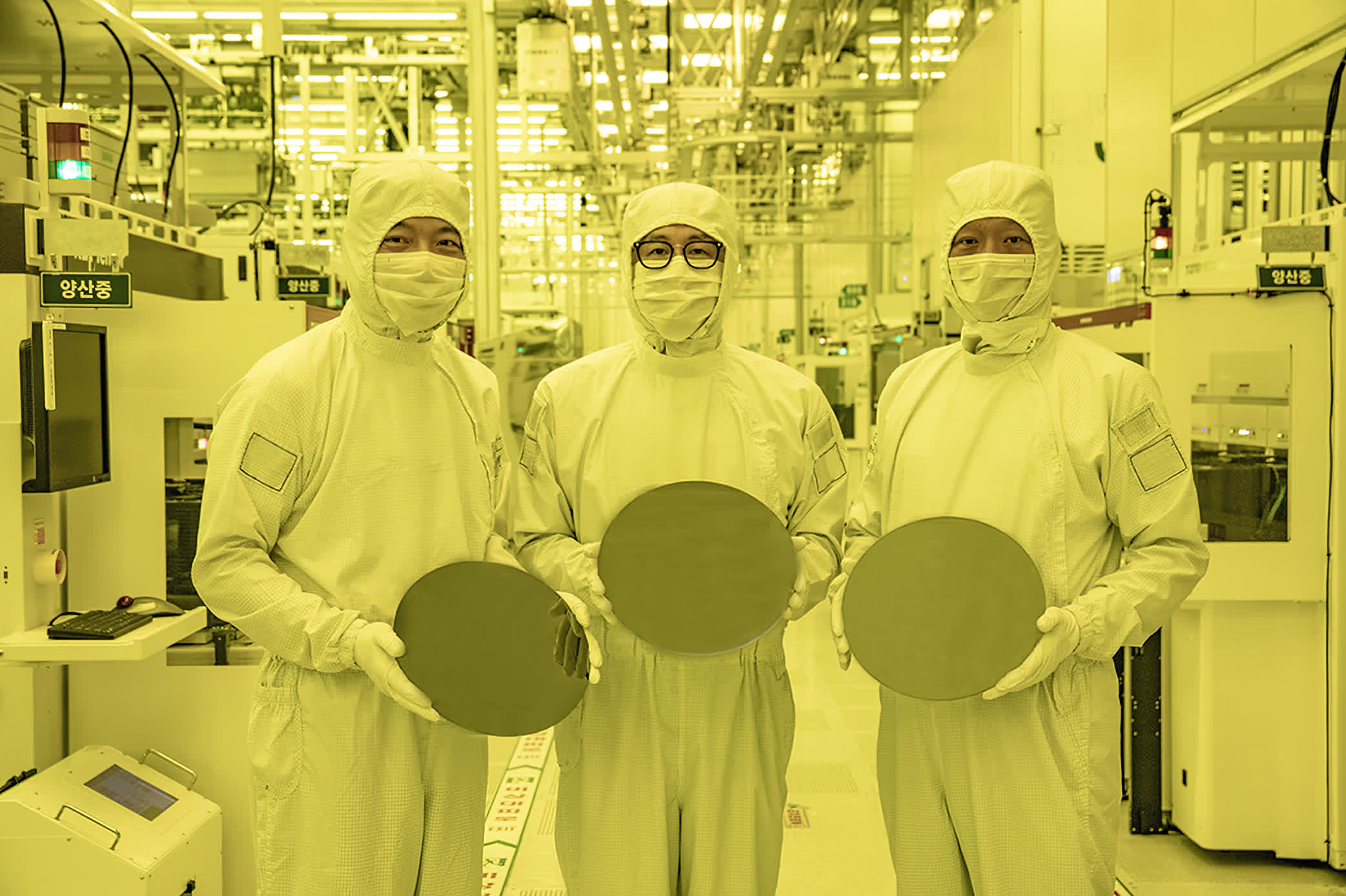 Featured image for "Samsung's Second-Gen 3nm Chip Production Trials Aim for Global Supremacy"