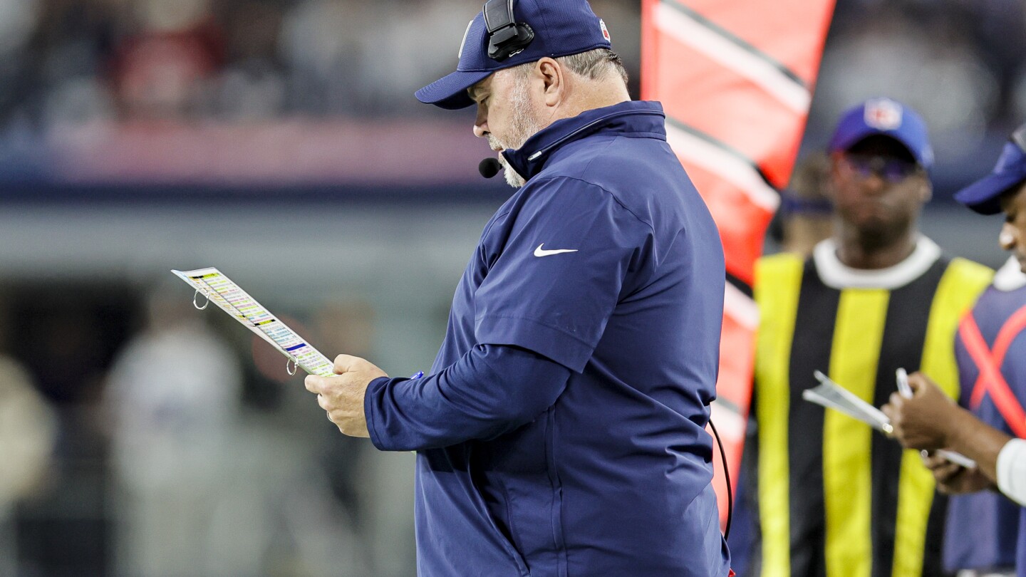 Featured image for Mike McCarthy Faces Pressure as Cowboys' Struggles Continue