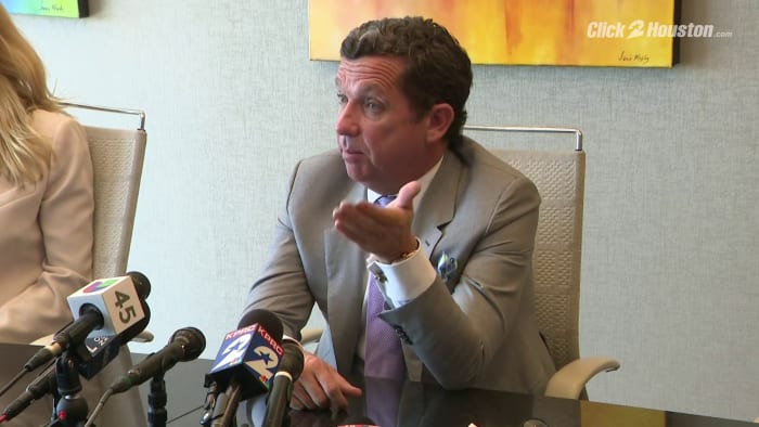 Featured image for Houston Restaurants Sue CenterPoint Energy Over Power Outages