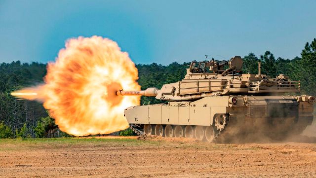 Ukraine's Spy Chief Warns: Abrams Tanks Vulnerable on the Battlefield