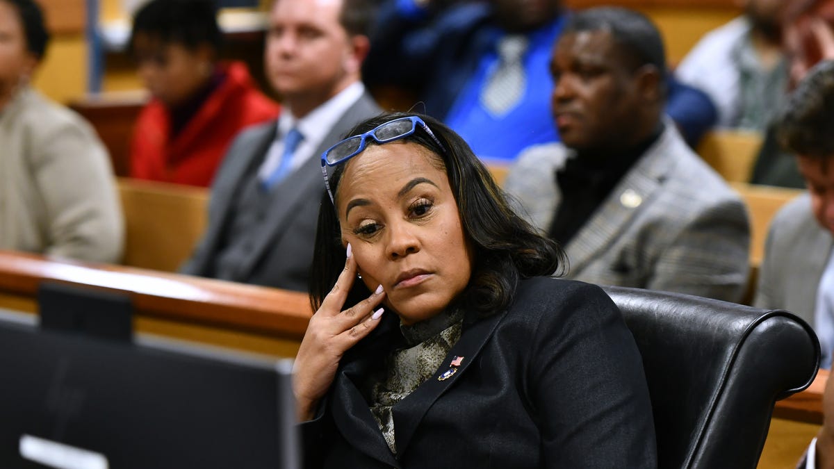 "Judge Considers Disqualifying DA Fani Willis in Trump Election Case Over Alleged Misconduct"