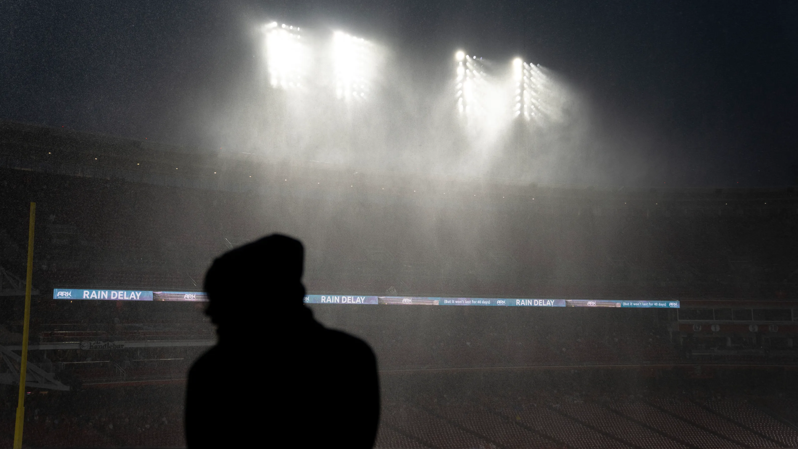 Reds Extend Winning Streak with Rain-Shortened Victory Over Twins