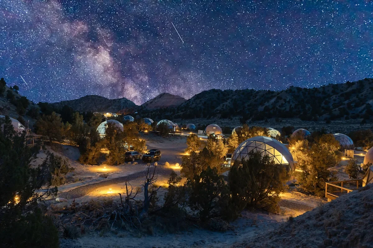 Cosmic-chic escapes: luxury glamping spots for starry-eyed travelers