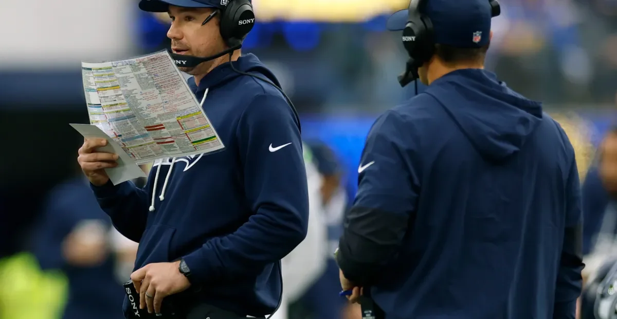 Seahawks’ Pre-Snap Blueprint to Outsmart the Patriots in the Super Bowl