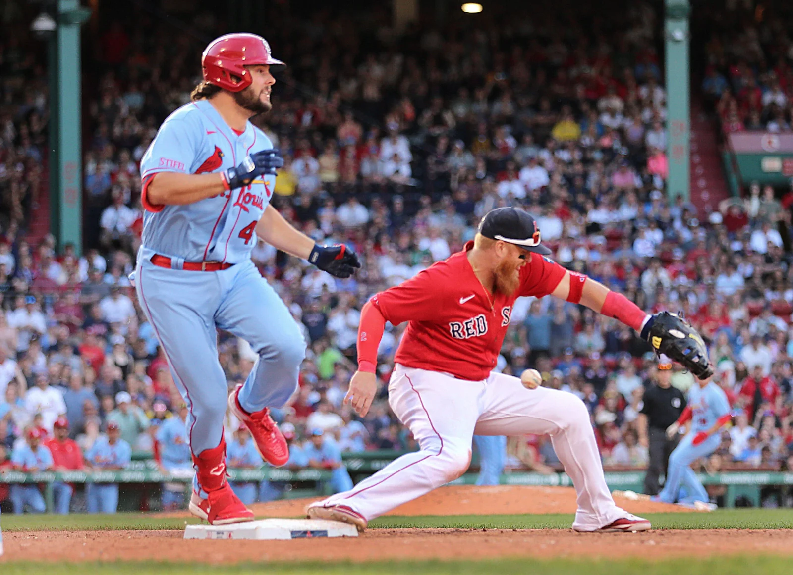 Red Sox designate reliever Ryan Brasier for assignment.