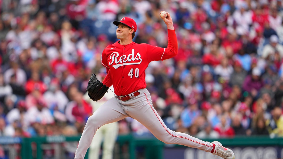 Featured image for Phillies win in walk-off against Reds despite Lodolo's strong performance.