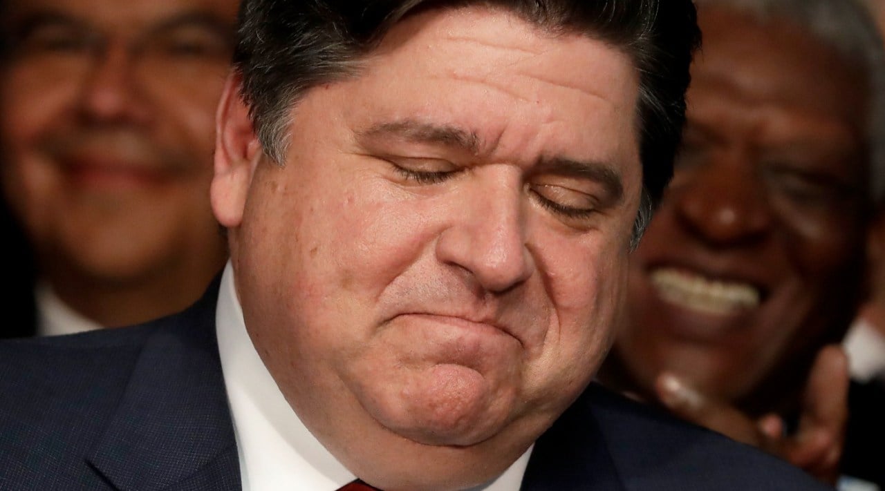 Featured image for Illinois Implements Mandatory Paid Leave for All Reasons.