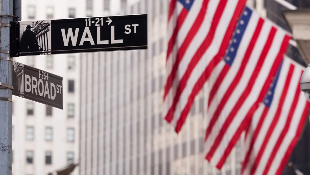 Dow Drops as Netflix Earnings Miss, Tesla Results Await