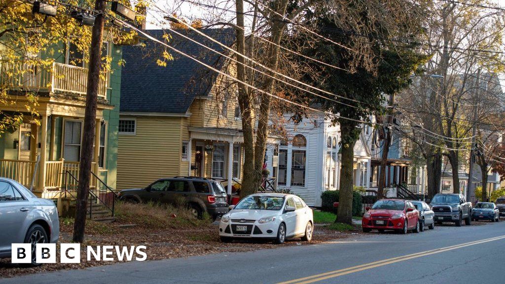 "Manhunt for Maine Shooting Suspect Intensifies as Lewiston Remains Deserted"