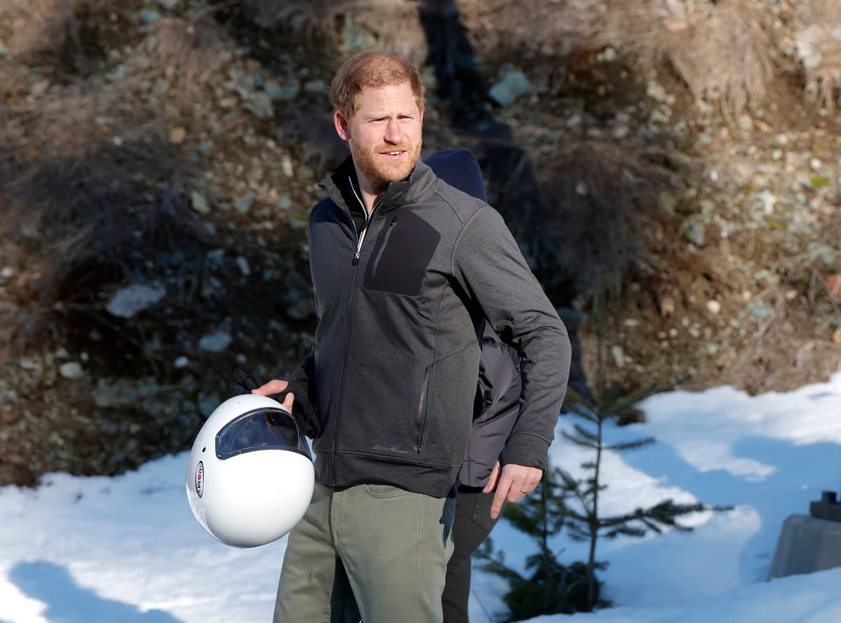 "Prince Harry's Hope for Royal Reconciliation Amid King Charles's Cancer Diagnosis"