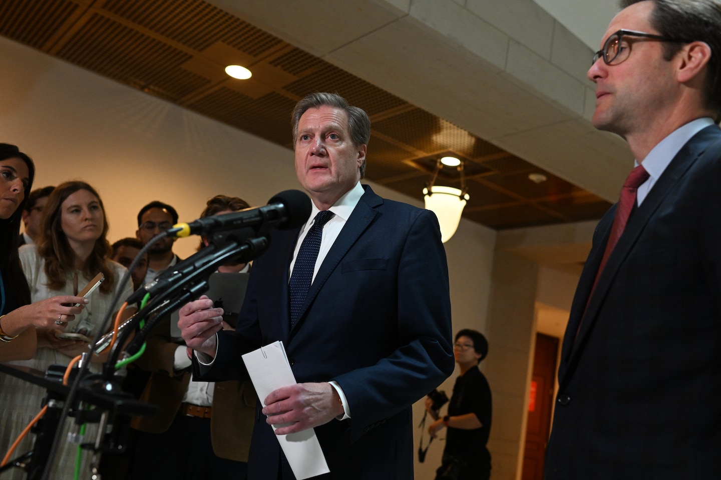 GOP Members Echoing Russian Propaganda, Warns Top Republican