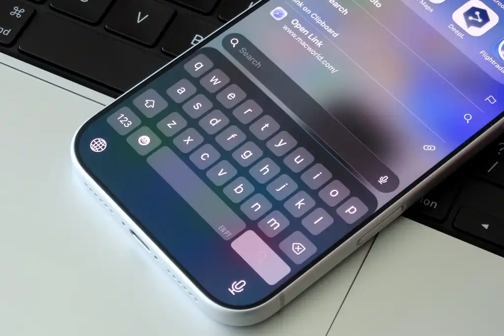 Featured image for Common iPhone Typing Issues and How to Fix Them