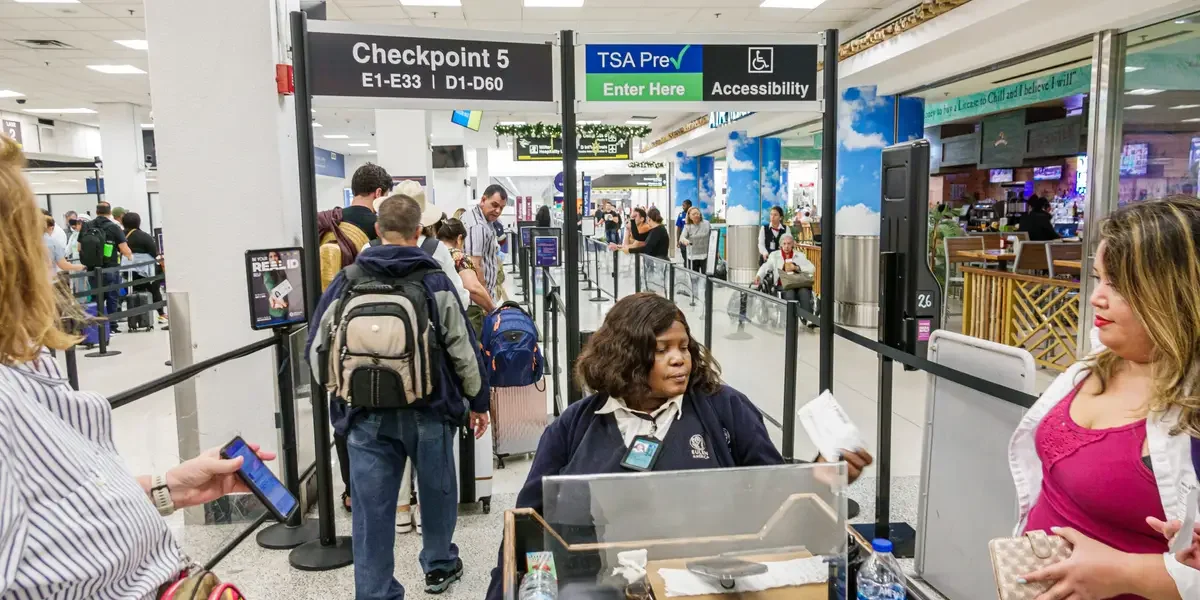 Partial Shutdown Pauses TSA PreCheck and Global Entry, Airports Jaw-Tighten Lanes